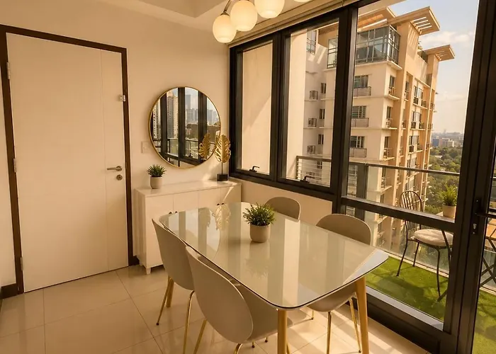 Scenic & Elevated 2 Bedroom In The *